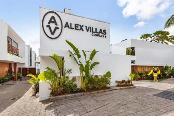 AV Complex 5