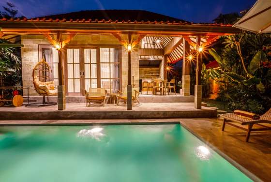 Nyaman Villas