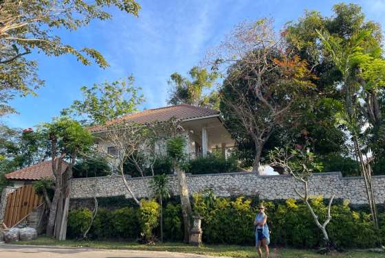 Villa Kubu Nusa Dua