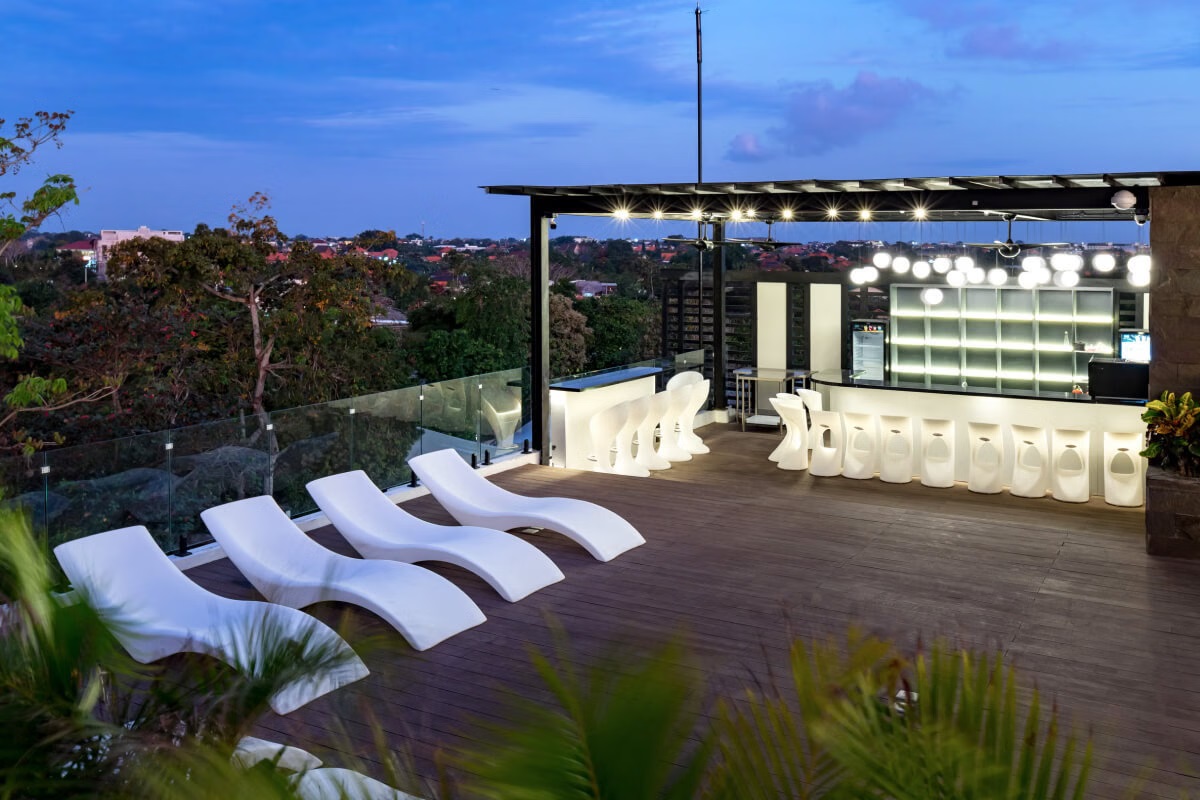 Gallery AV Complex 5