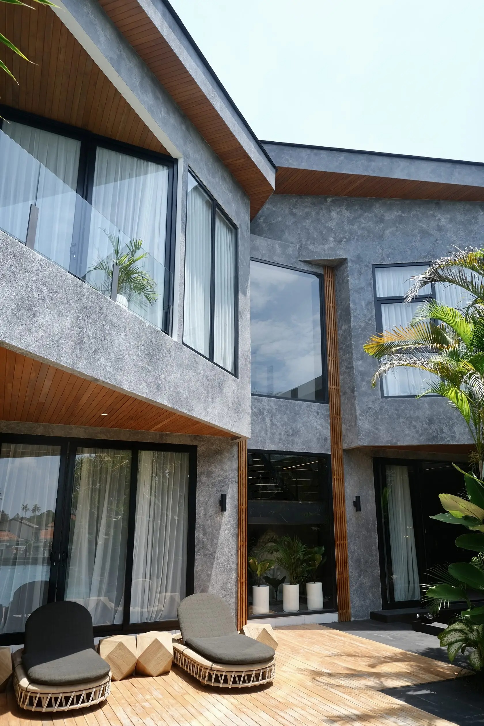 Gallery Amo Residence