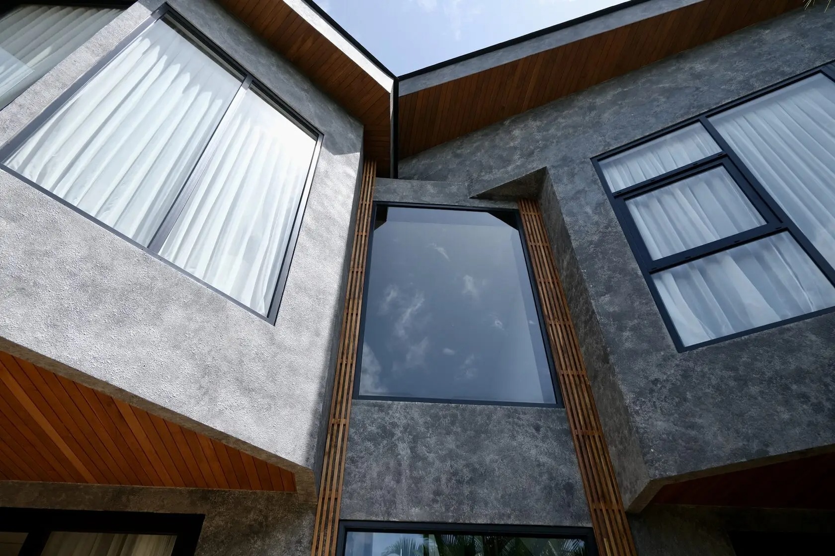 Gallery Amo Residence