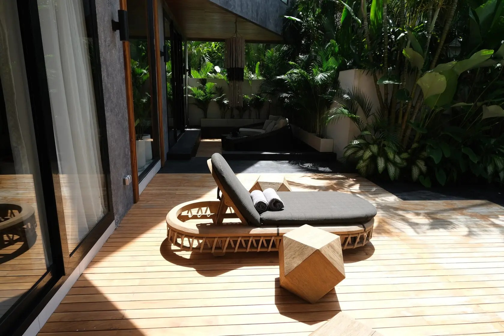 Gallery Amo Residence